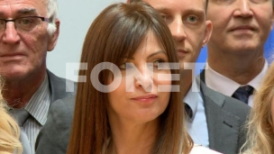 Službenom karticom i pečenje
